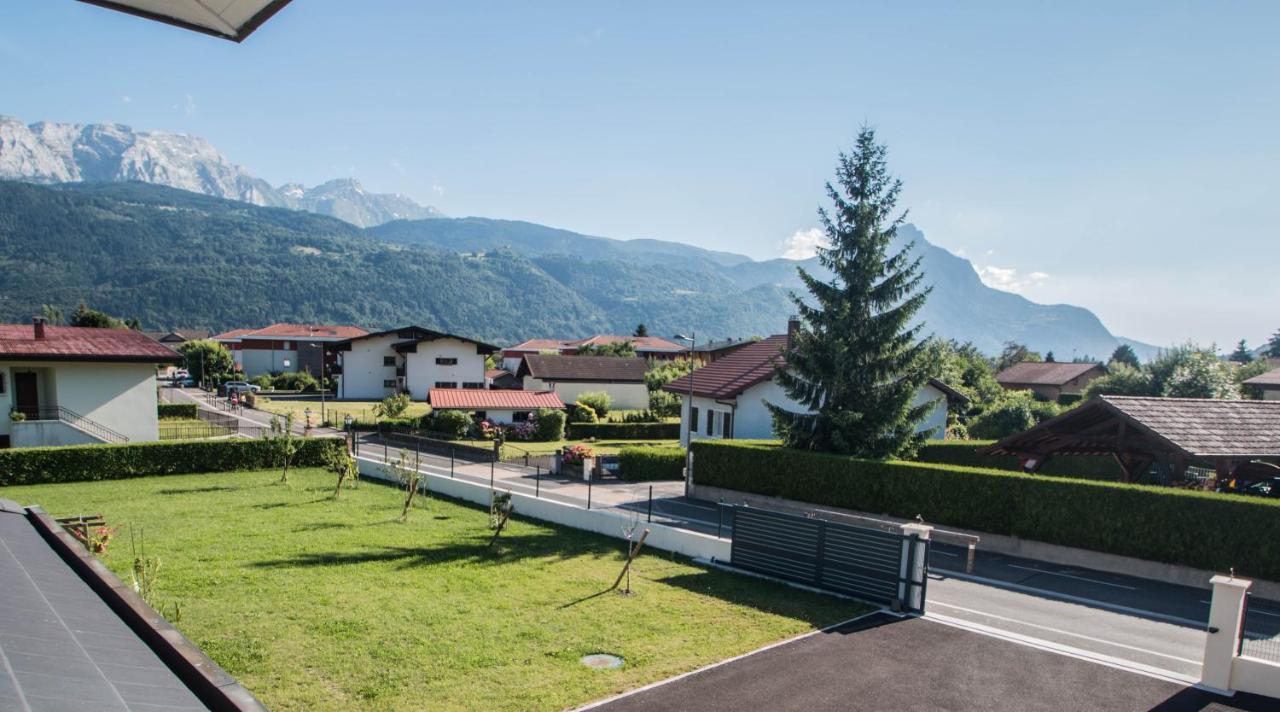 Nuitée en appartement Marignier Esterno foto